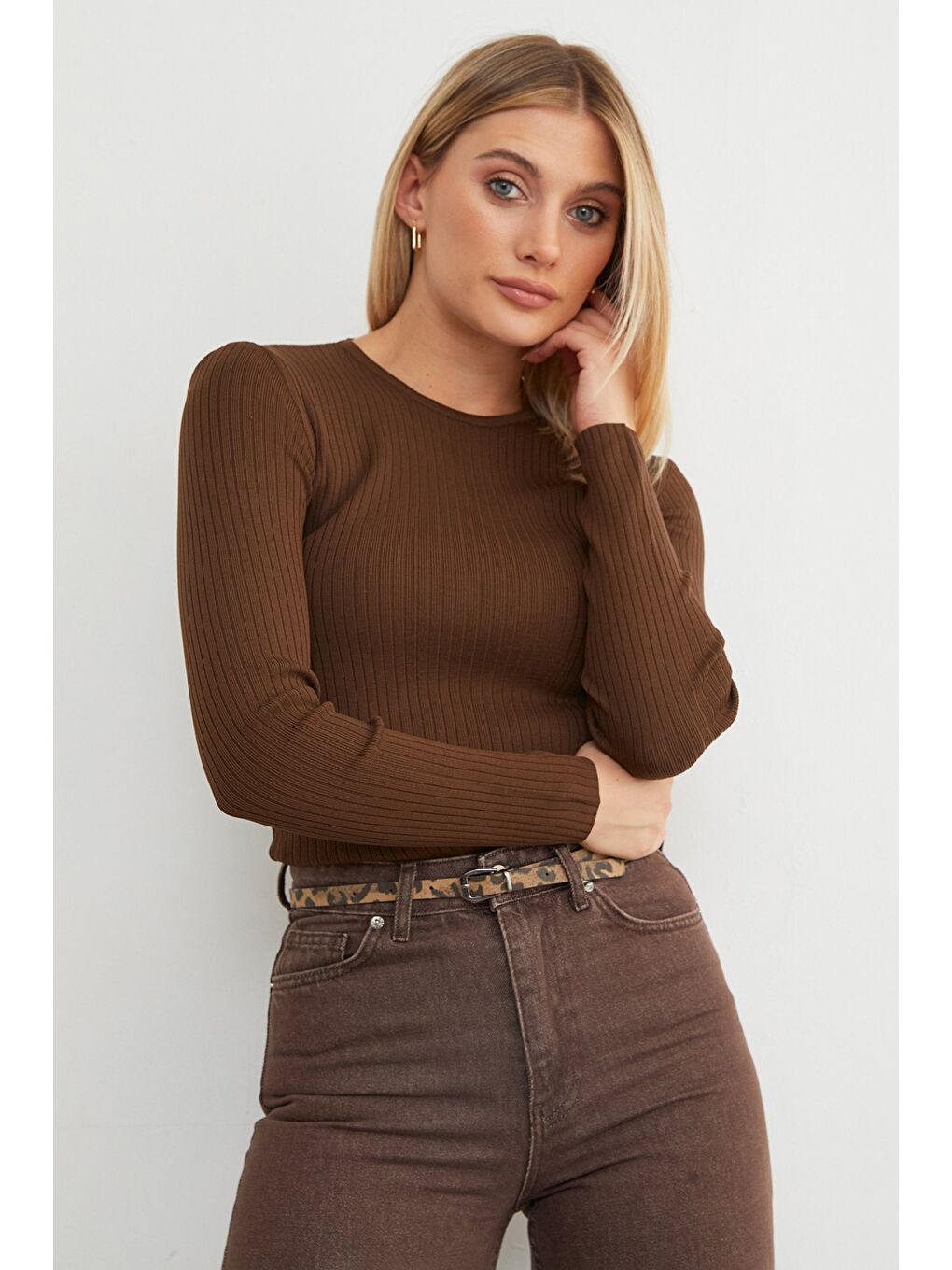 Kahverengi Fitilli Bisiklet Yaka İnce Triko Kazak-1