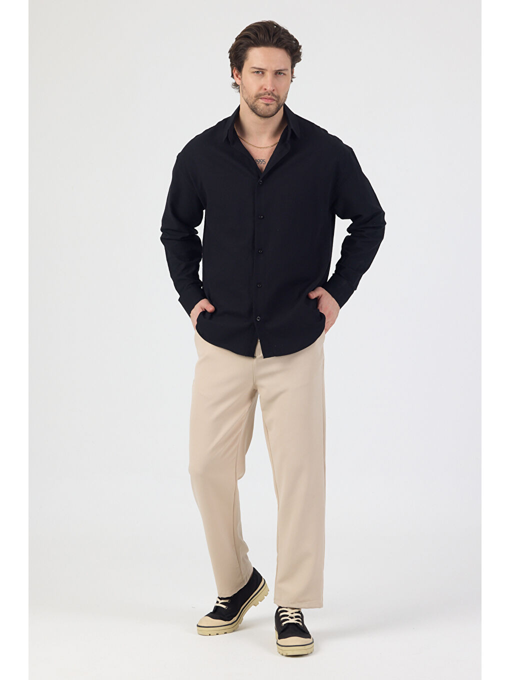 Erkek Pamuklu Keten Görünümlü Gömlek Siyah-4