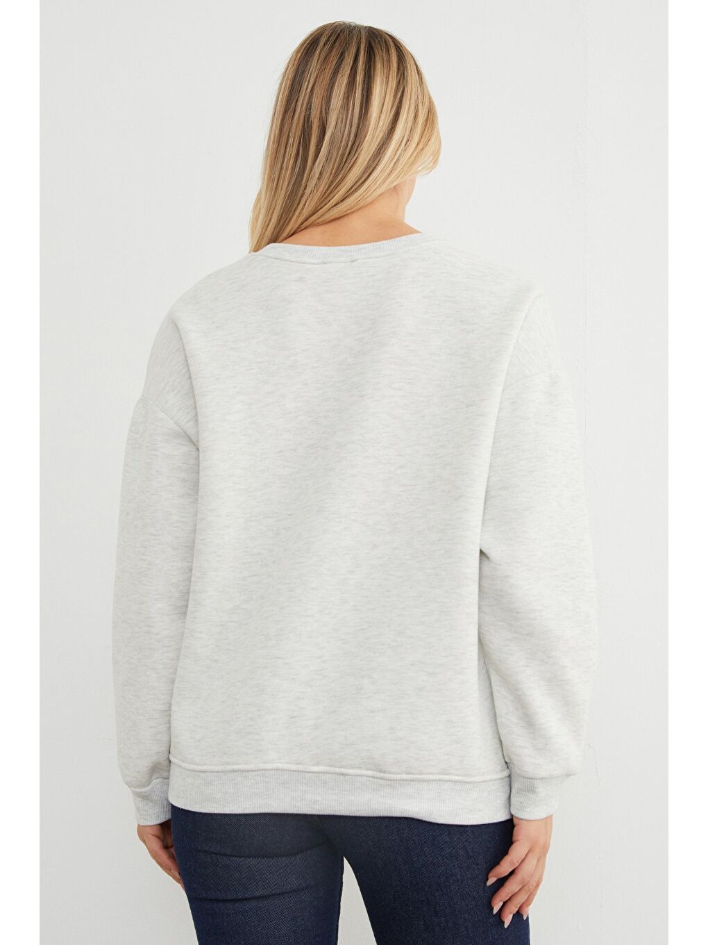 Gri 3 İplik Taşlı Kalp Detaylı Oversize Sweatshirt-4