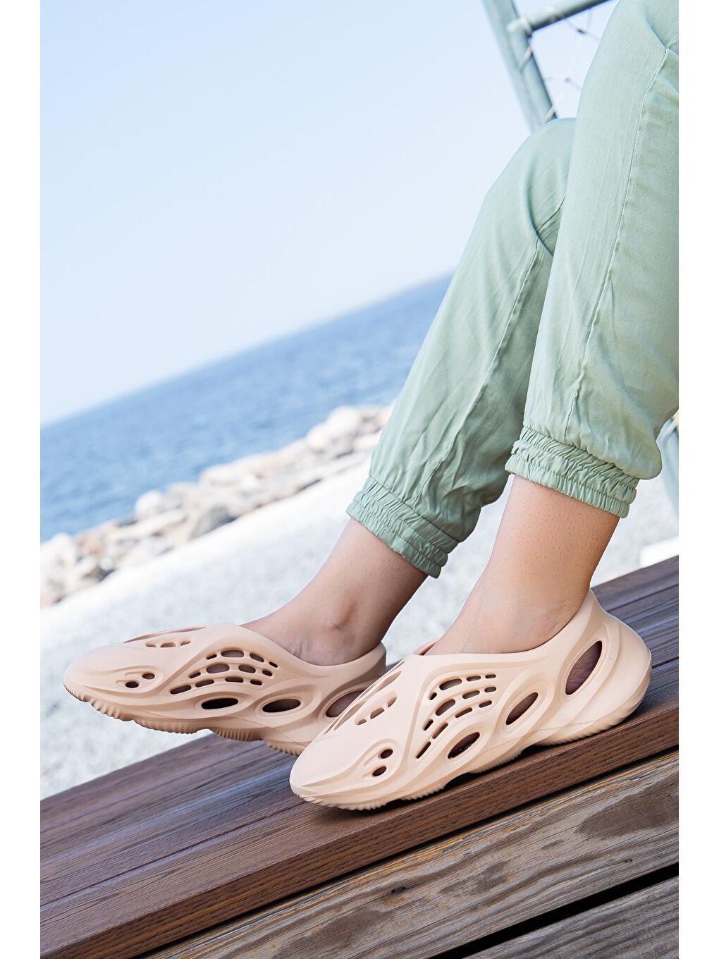 Sarı D106 Günlük Ortopedik Unisex Sandalet