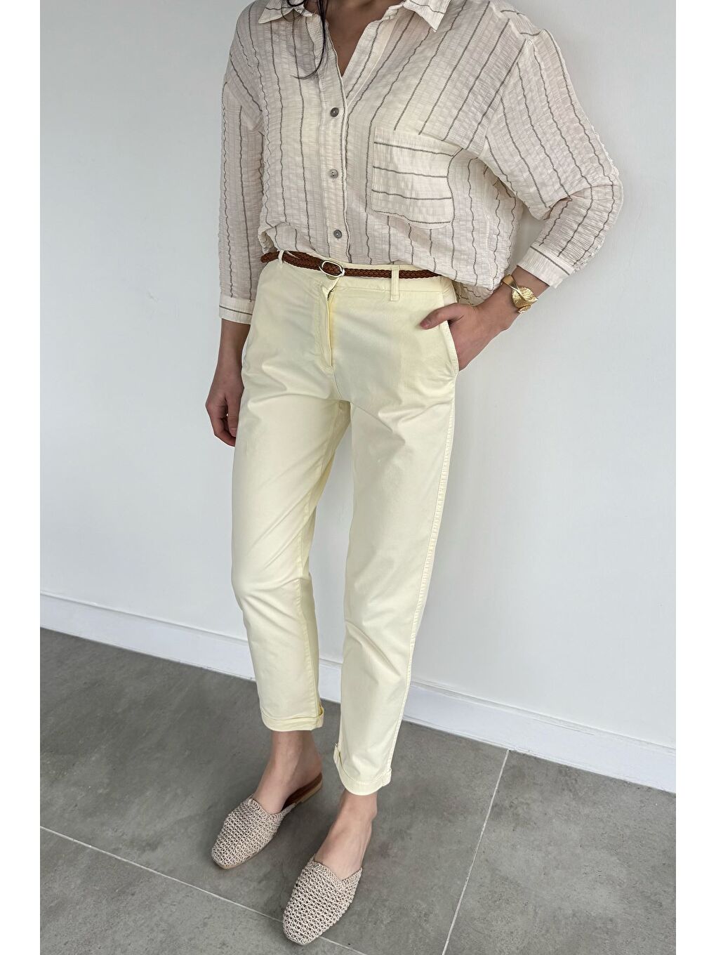 Sarı Perry Kemerli Kadın Pantolon-1