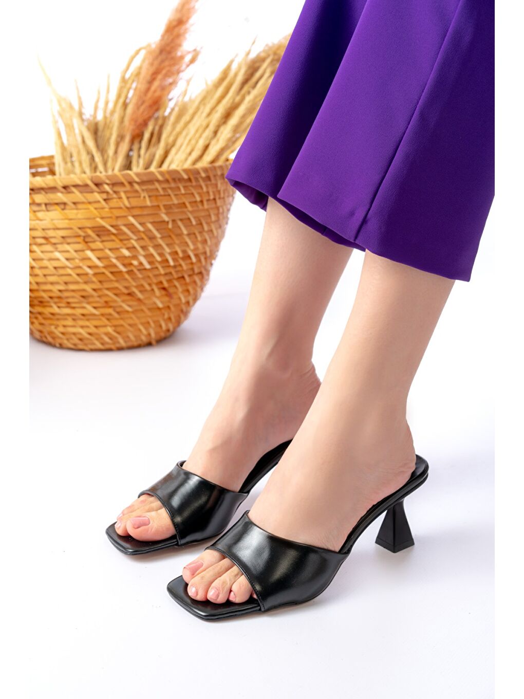 Kadın Lena Siyah Metalik Terlik-3