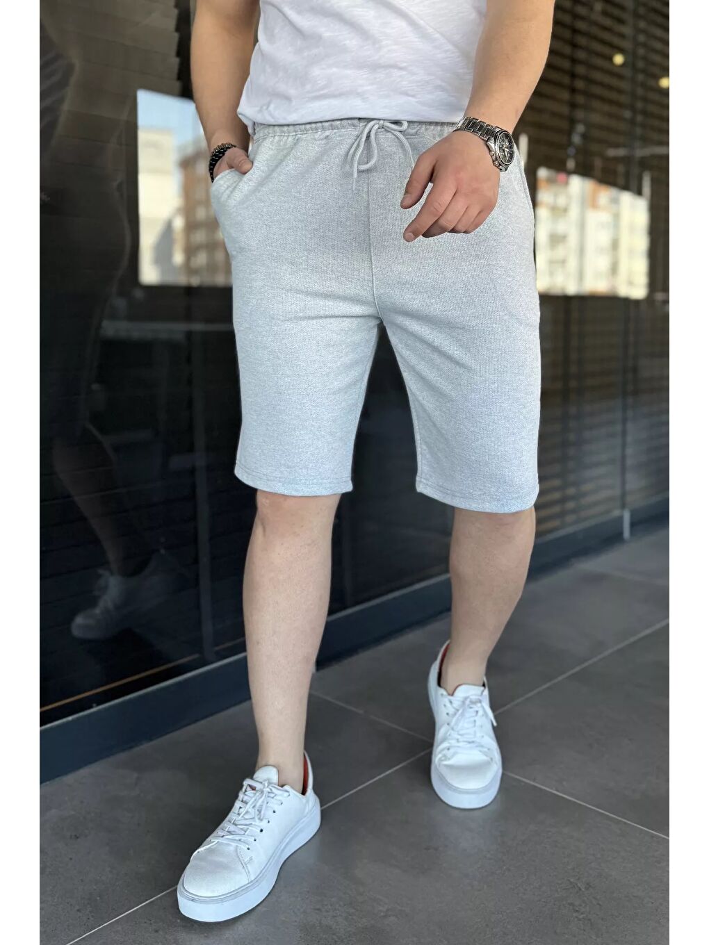 Gri Bel Bağcıklı Erkek Şort