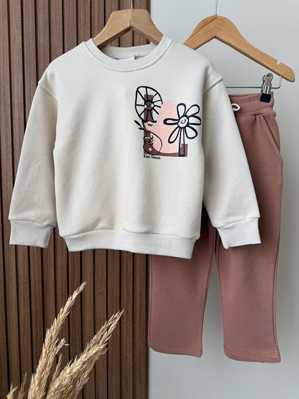 Karışık Kız Çocuk Pamuklu Ekru Baskılı Sweatshirt Ve Gül Kurusu Eşofman Takım - Rahat Kalıp-4