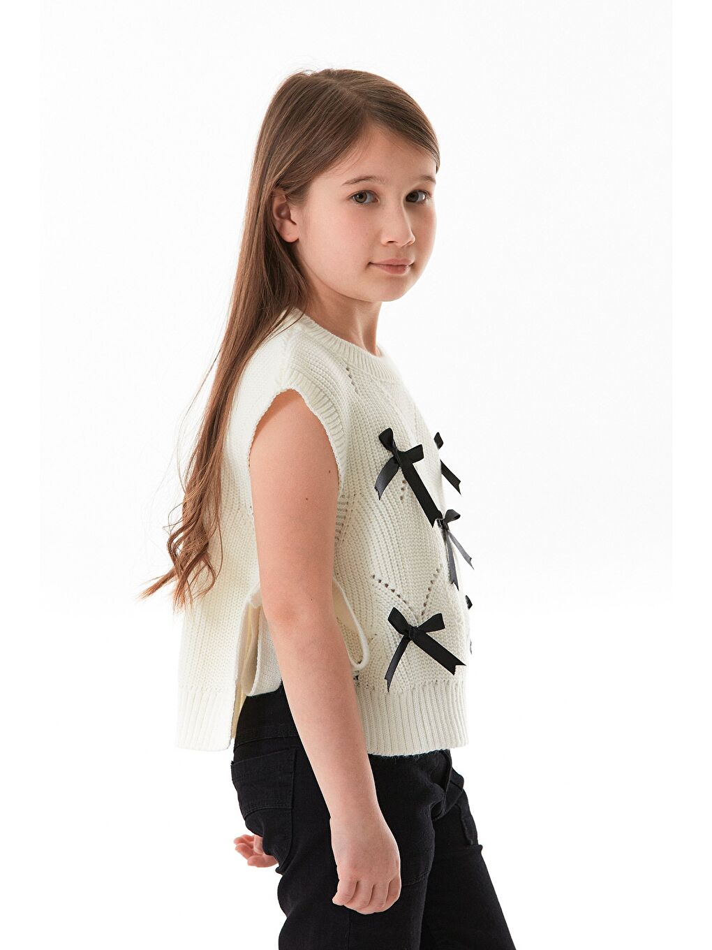Ekru Fiyonklu Yanları Bağlamalı Kız Çocuk Triko Süveter-1