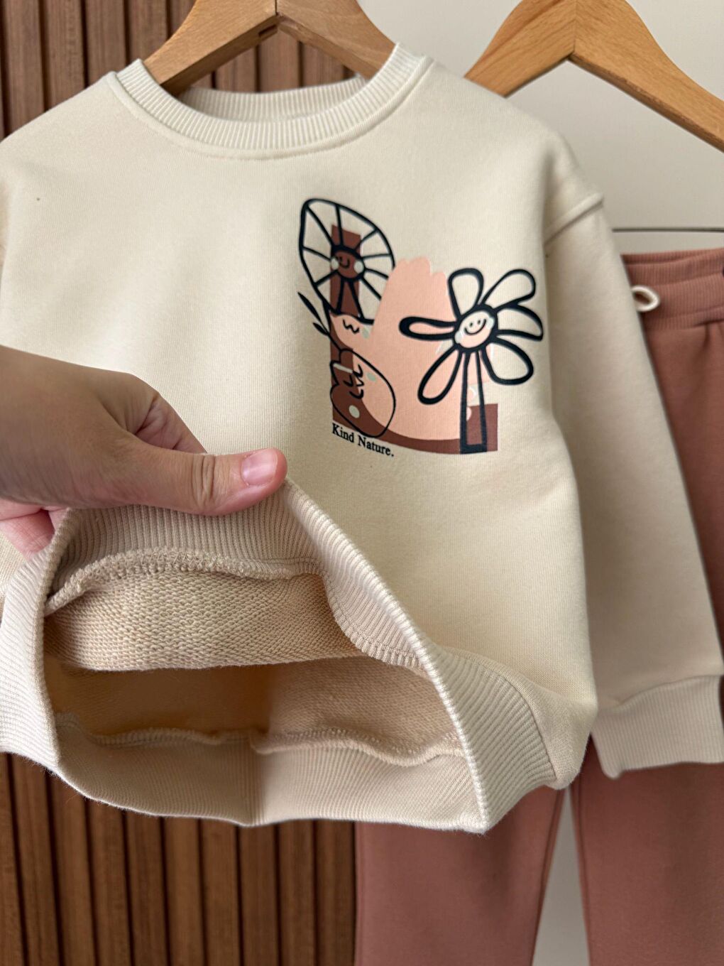 Karışık Kız Çocuk Pamuklu Ekru Baskılı Sweatshirt Ve Gül Kurusu Eşofman Takım - Rahat Kalıp-5