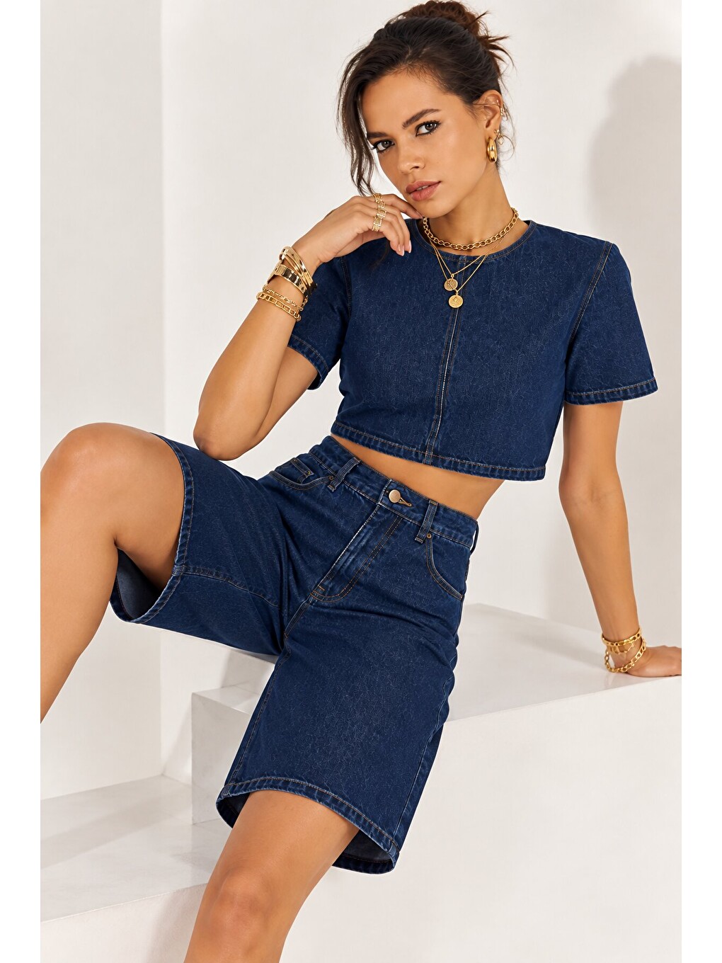 Kadın Lacivert Denim Crop Üst Ve Yüksek Bel Bermuda Şort İkili Takım-1
