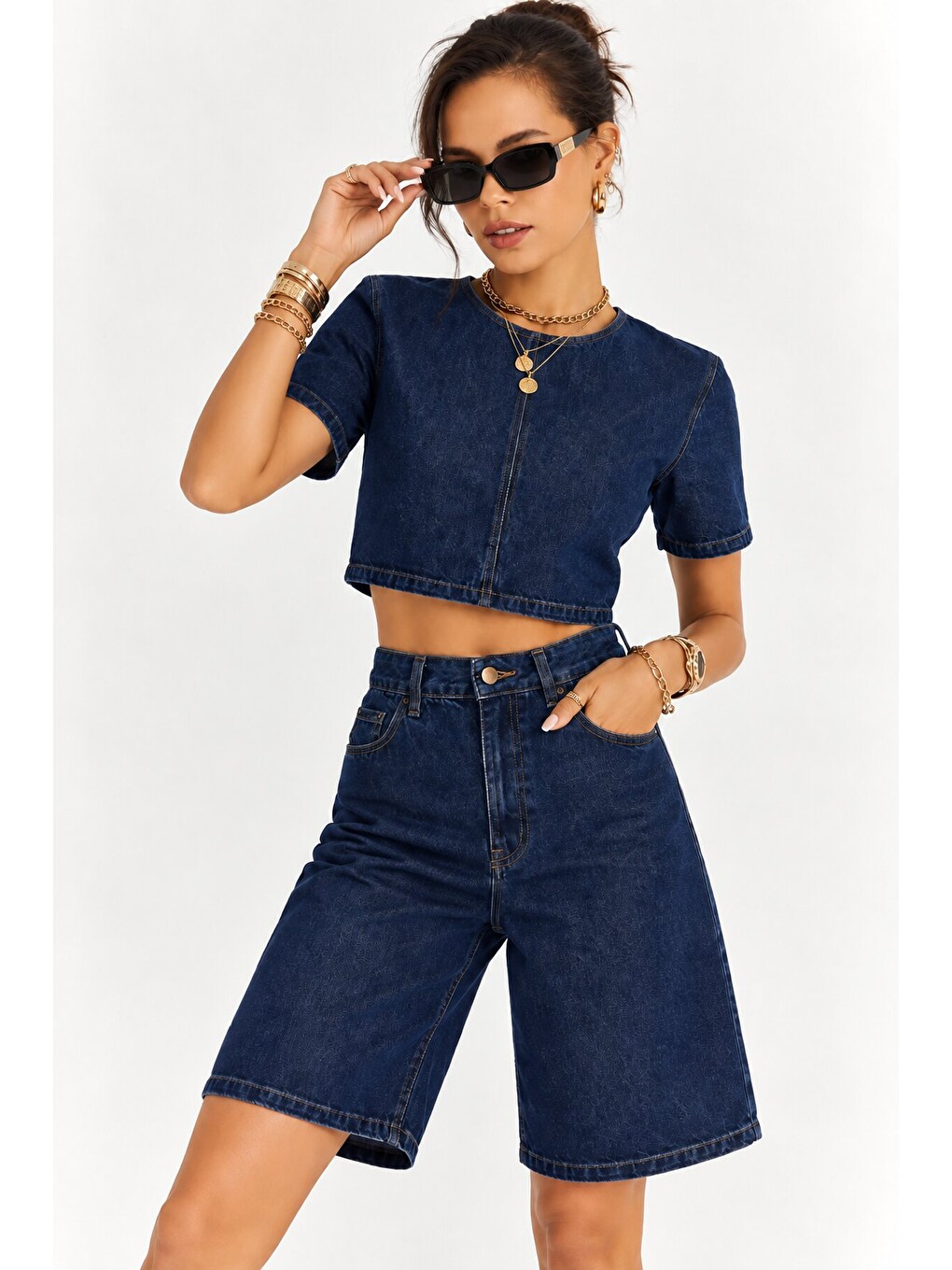 Kadın Lacivert Denim Crop Üst Ve Yüksek Bel Bermuda Şort İkili Takım-2