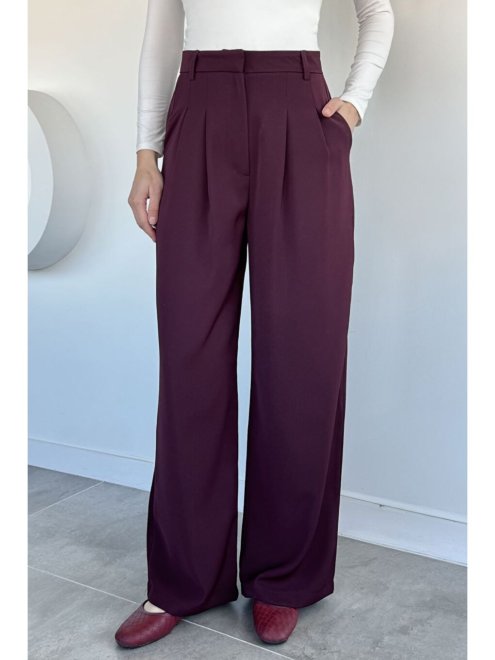 Bordo Kadın Pileli Bol Paça Pantolon