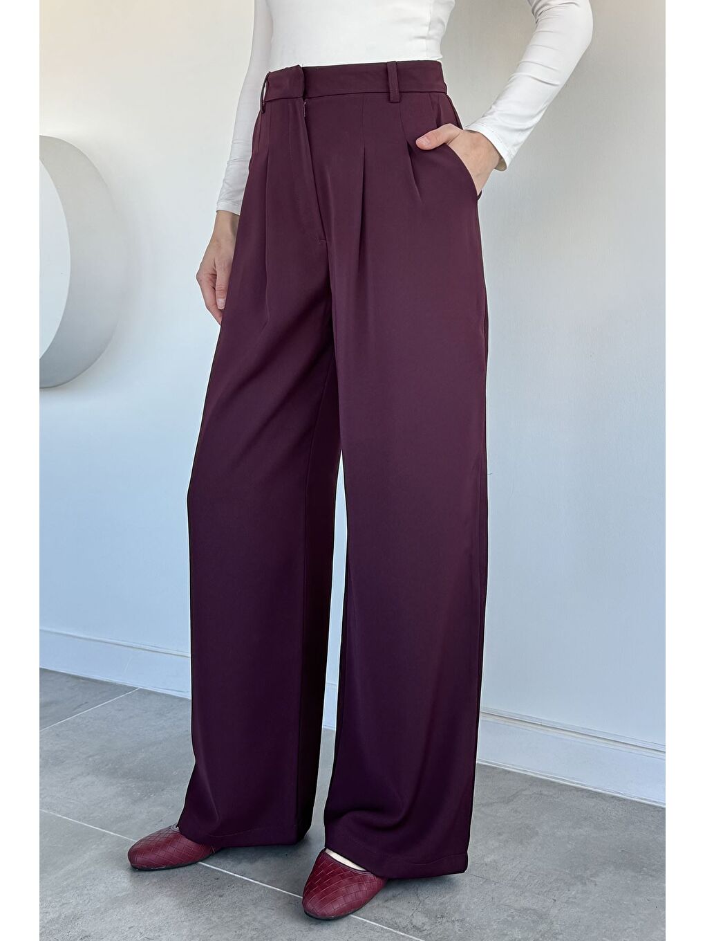 Bordo Kadın Pileli Bol Paça Pantolon-1