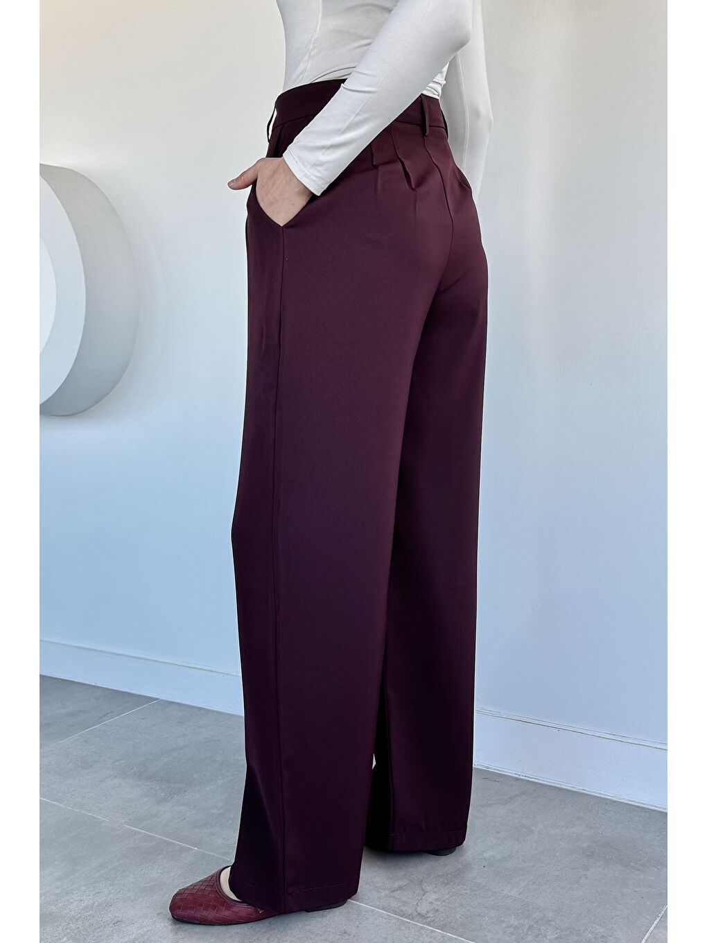 Bordo Kadın Pileli Bol Paça Pantolon-3