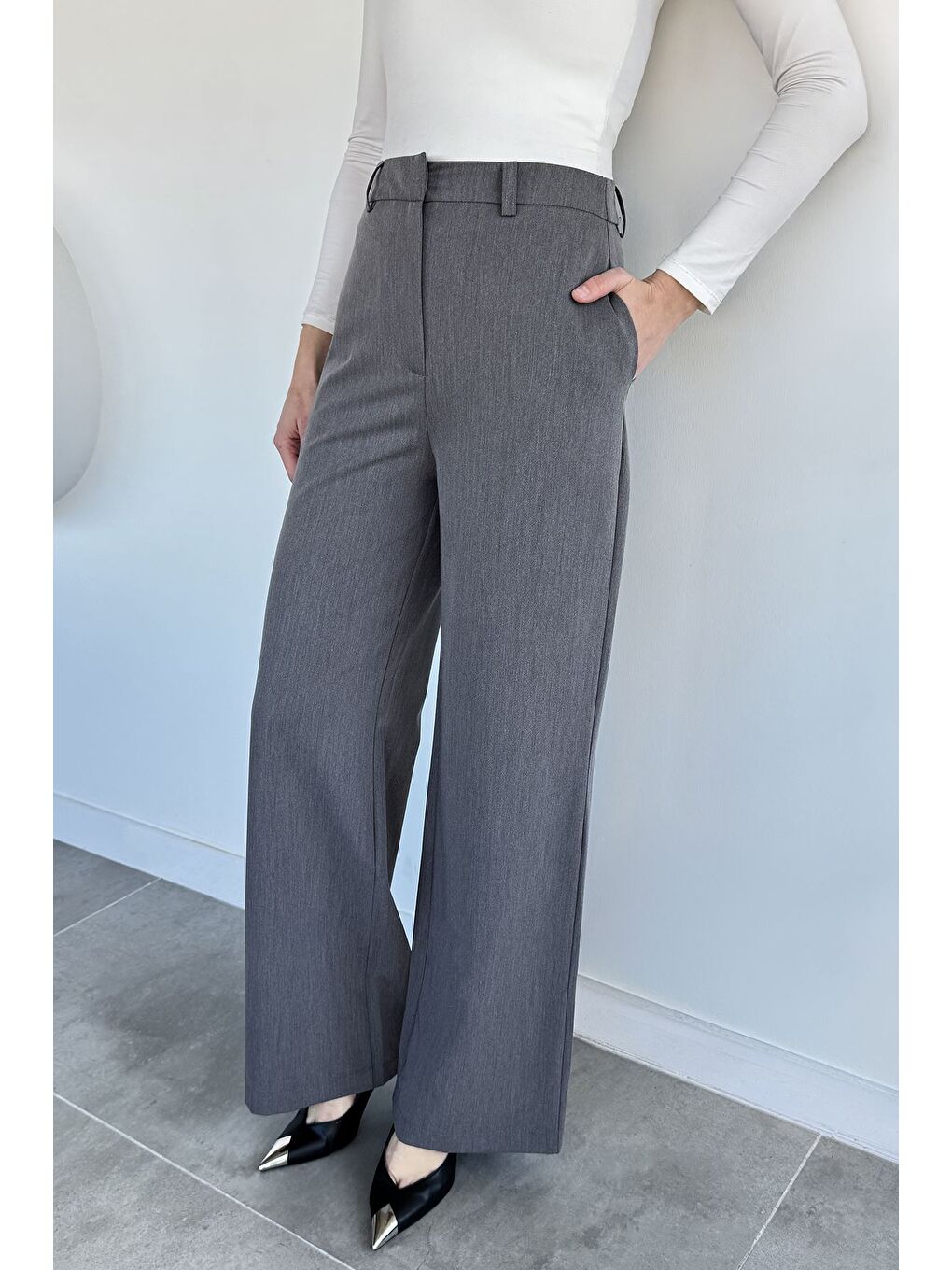 Gri Kadın Bol Paça Pantolon