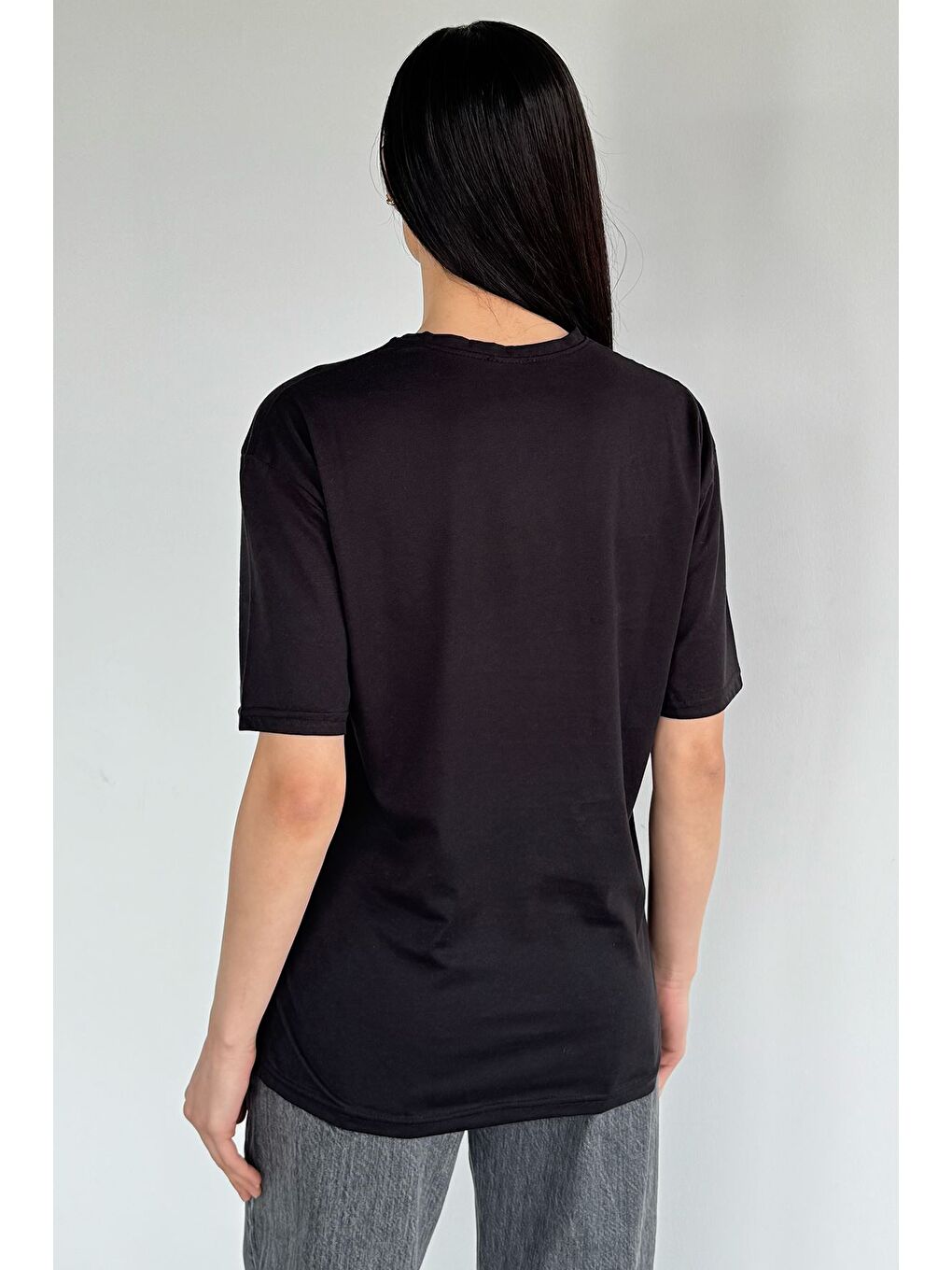 Siyah Oversize Basıc Tişört-3