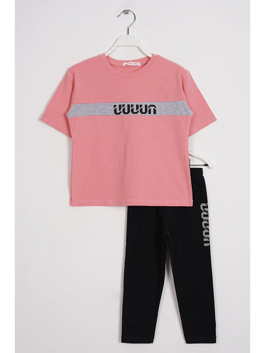 Pembe Bisiklet Yaka Kısa Kol Yazı Baskılı Somon Renk Kız Çocuk Taytlı Takım