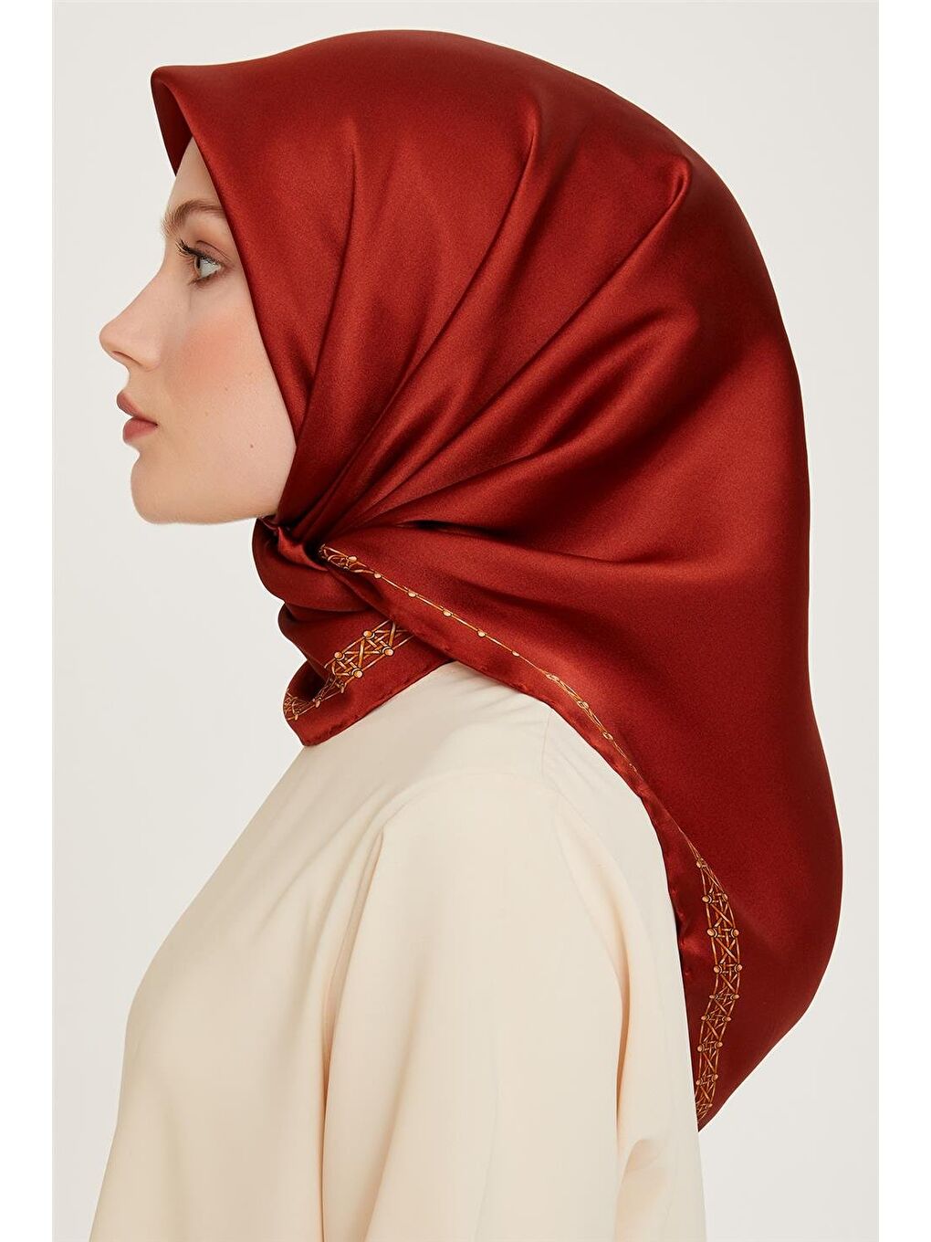 Kahverengi Klasik Desenli Twill Saf İpek Eşarp 9260D 83-2