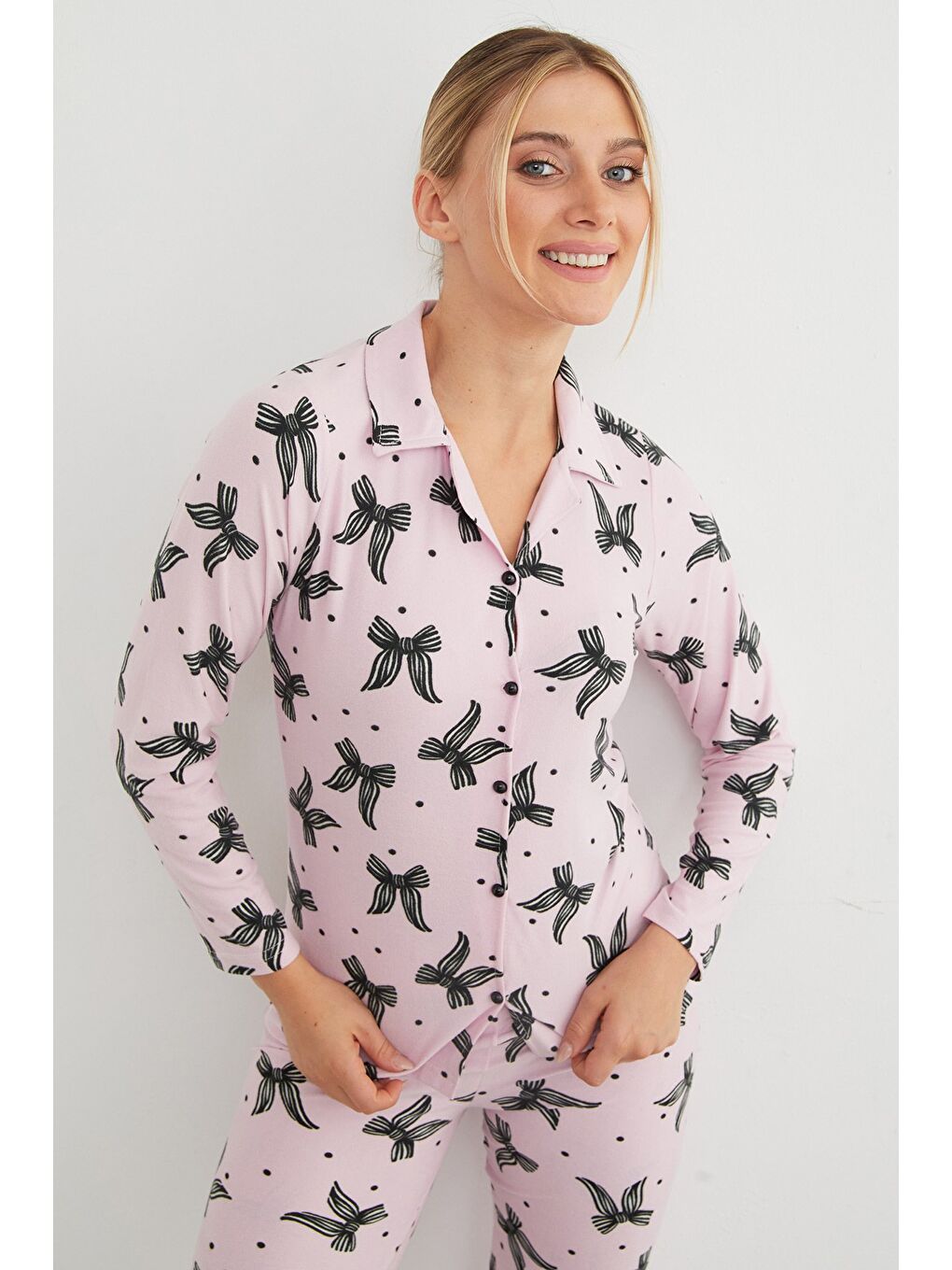 Pembe Çizgili Süet Pijama Takımı-3