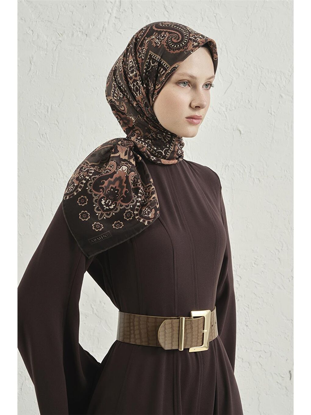 Kahverengi Çiçek Eşarp 48 10