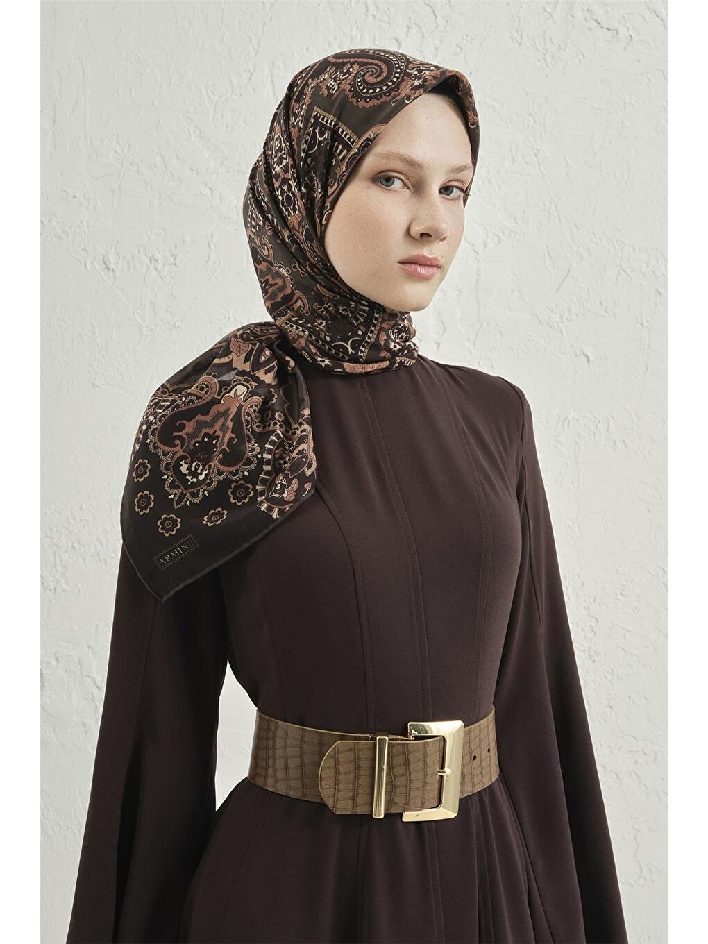 Kahverengi Çiçek Eşarp 48 10-1