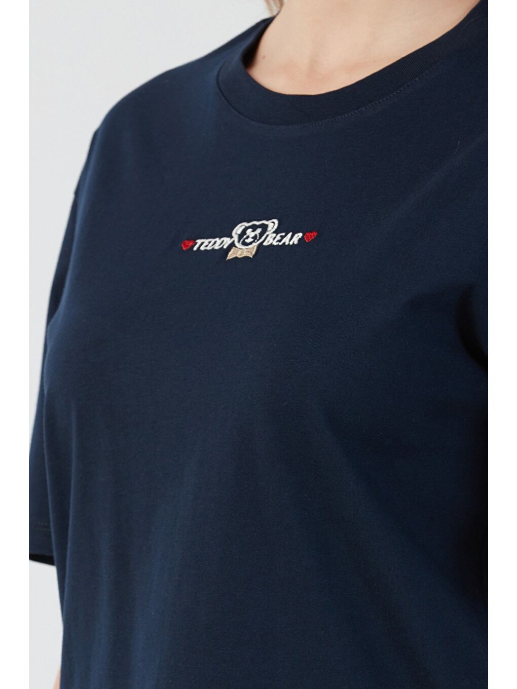 Lacivert Teddy Bear Yazı Nakışlı Bisiklet Yaka Tişört-4