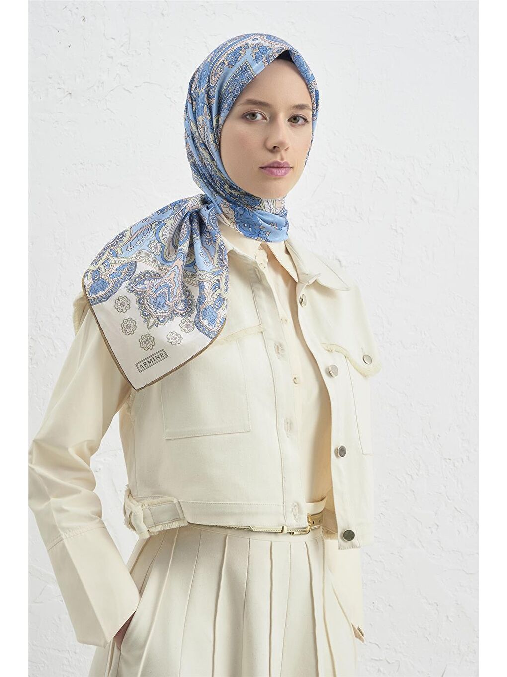 Mavi Çiçek Eşarp 48 36-1