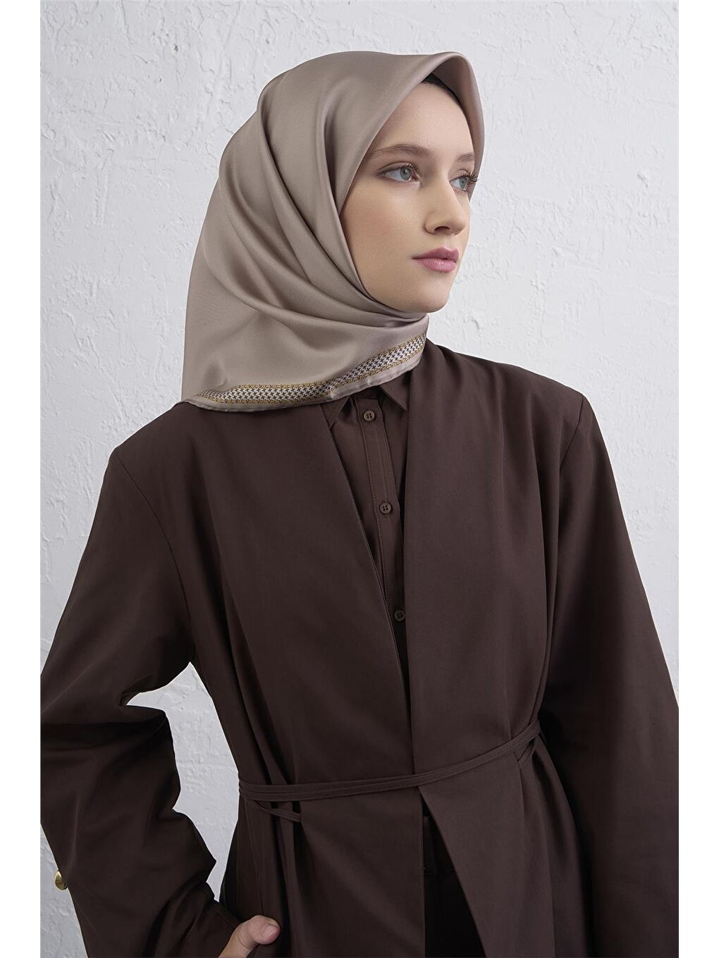 Bej Saf İpek Sura Eşarp 9444D 36-1