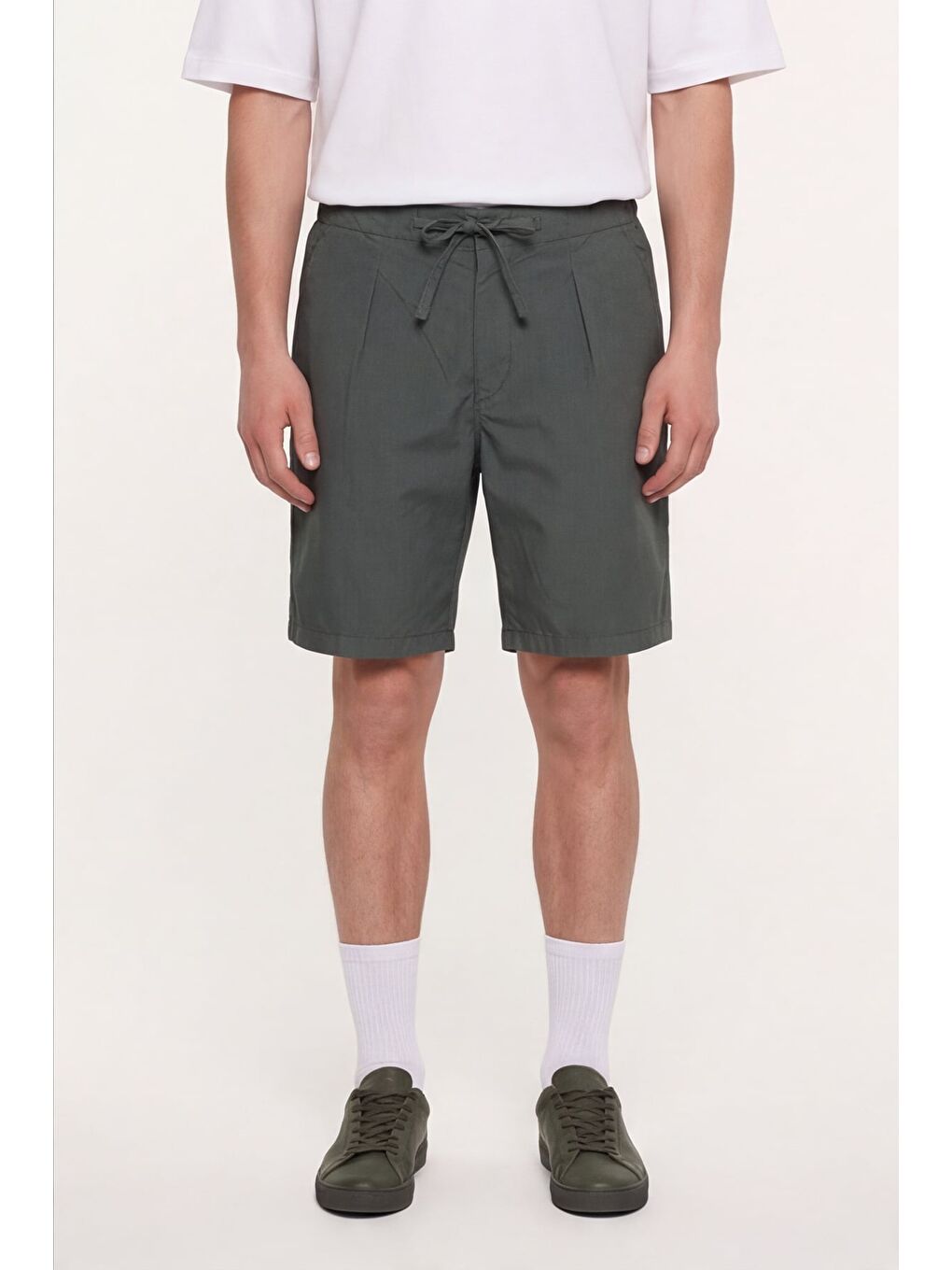 Giotelli Erkek Haki Normal Kesim Regular Fit Pamuklu Yan Cep Bel Lastikli Şort