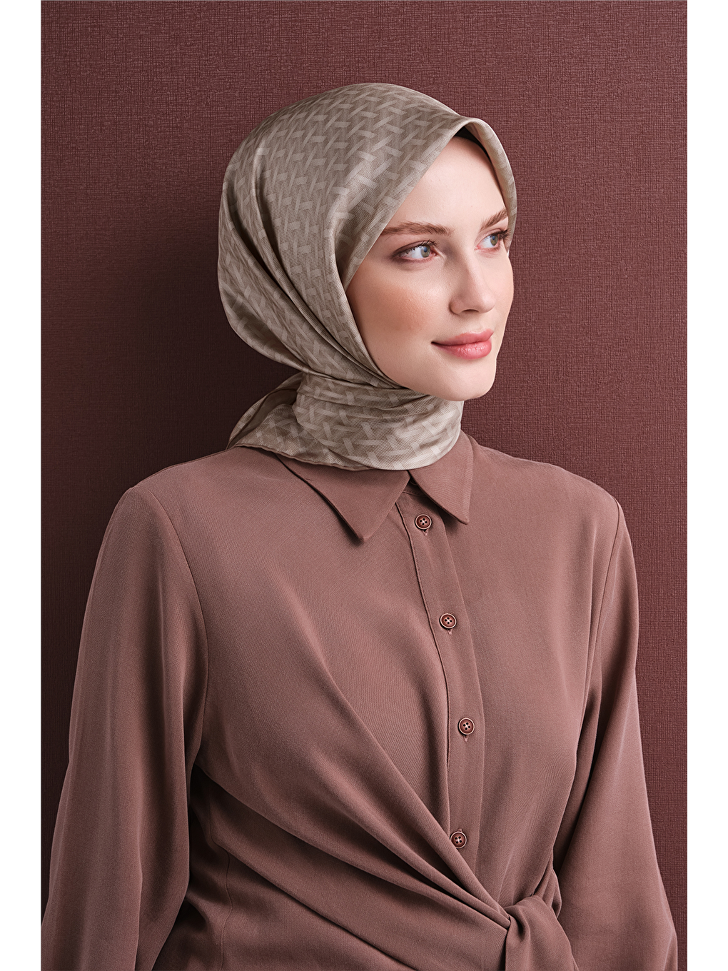 Bej Saf İpek Twill Eşarp 9622d 01-3