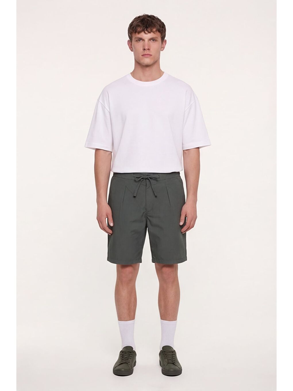 Giotelli Erkek Haki Normal Kesim Regular Fit Pamuklu Yan Cep Bel Lastikli Şort-1