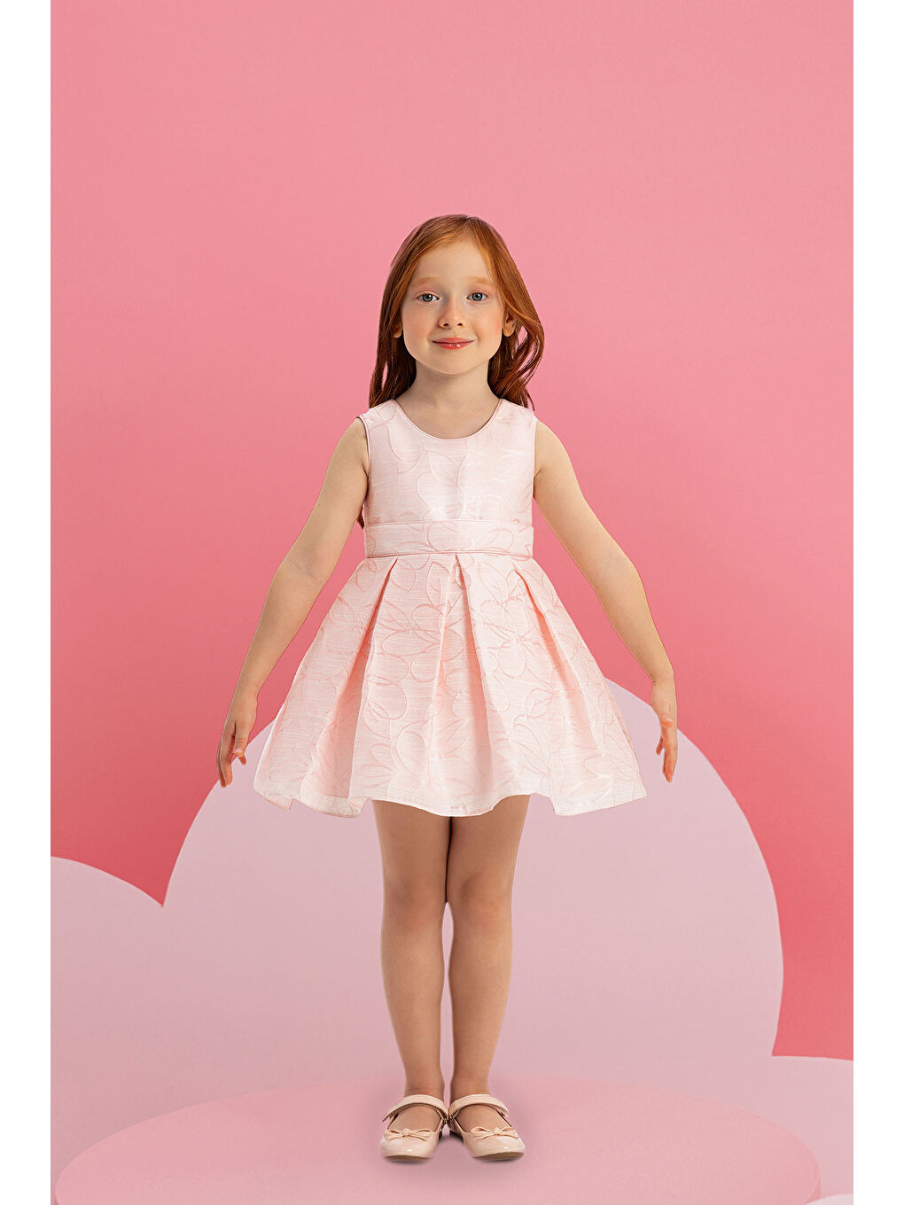 Pembe Çiçek Desenli Jakarlı Kız Bebek Elbise