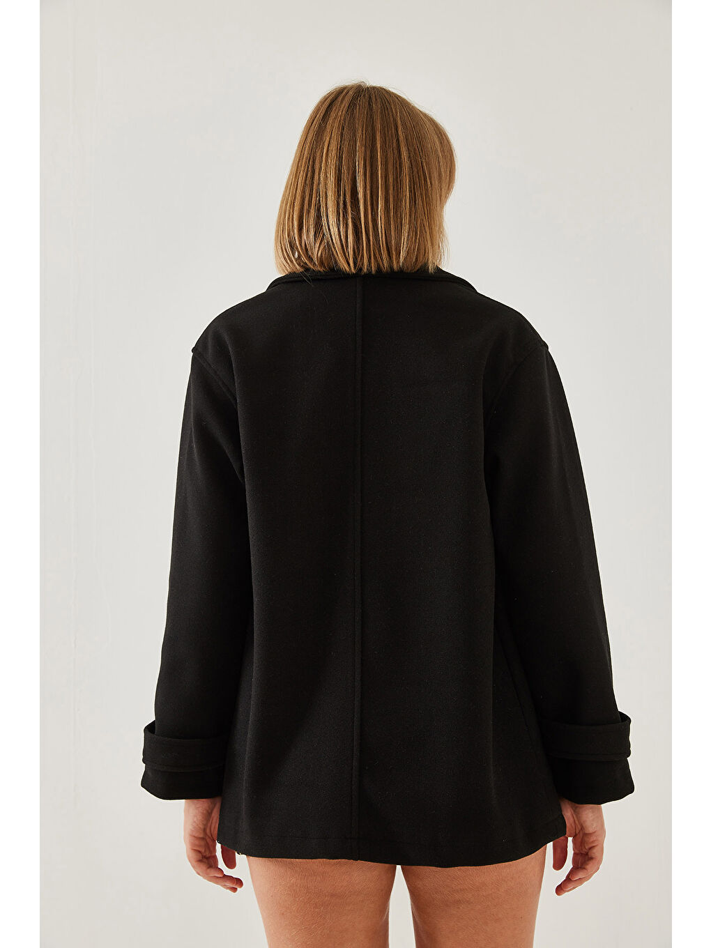 Siyah Kadın Çift Cepli Araboy Kaşe Ceket-3