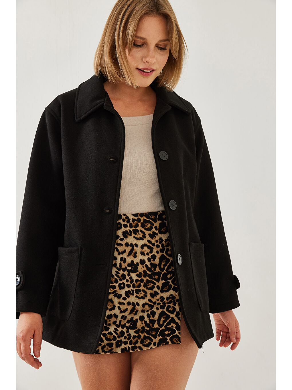 Siyah Kadın Çift Cepli Araboy Kaşe Ceket-4