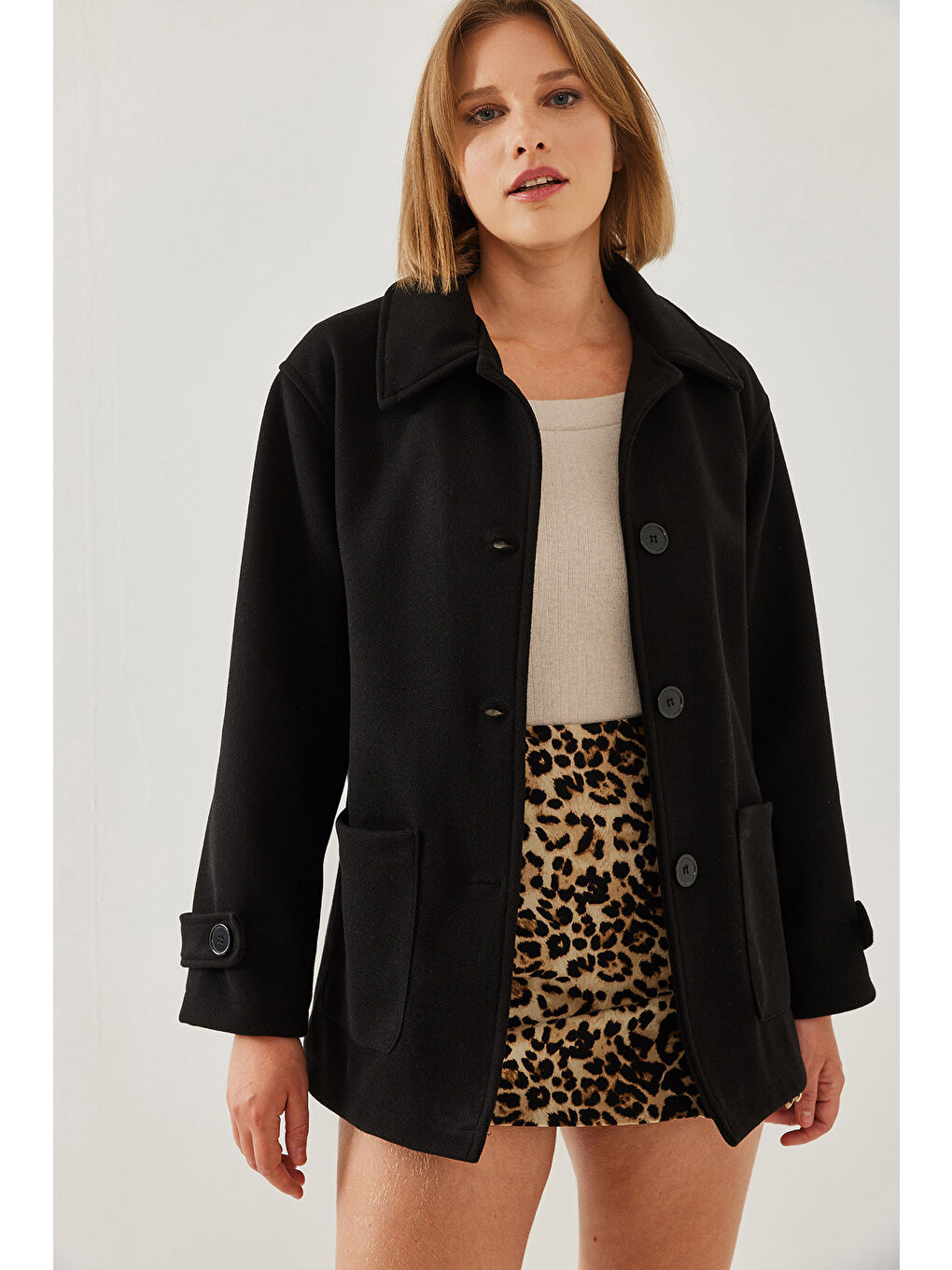 Siyah Kadın Çift Cepli Araboy Kaşe Ceket-5