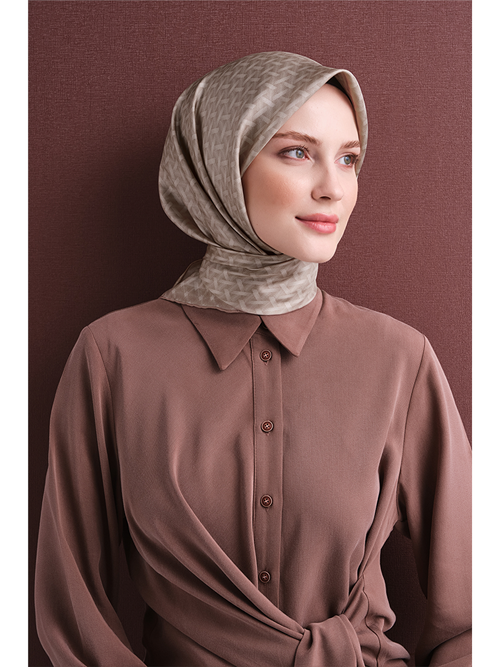 Bej Saf İpek Twill Eşarp 9622d 01-4