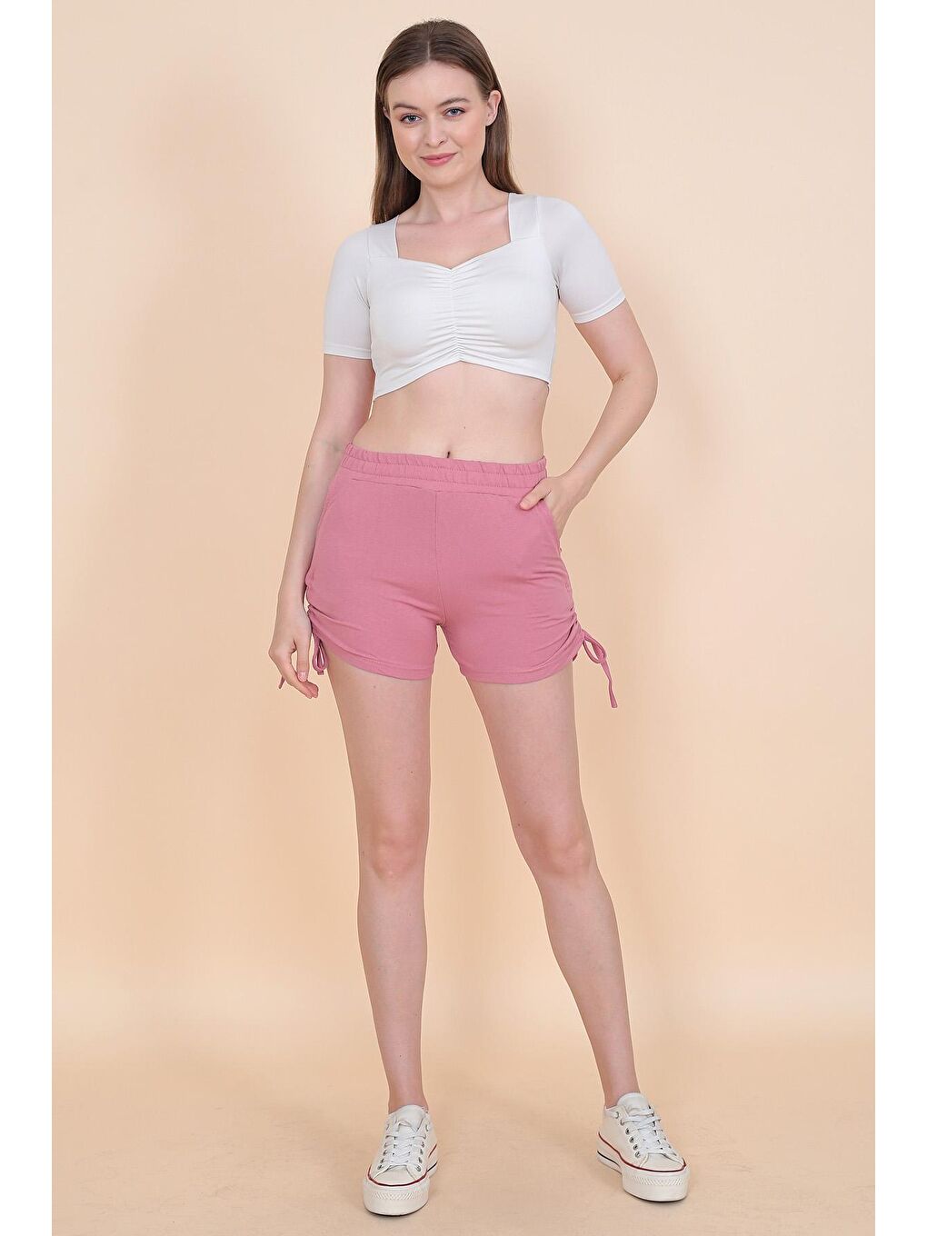 Pembe Kadın Yan Büzgülü Şort 1991