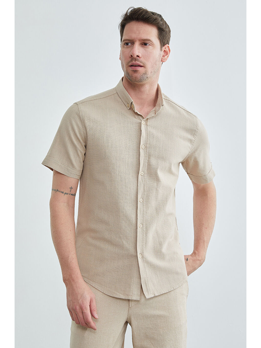 Bej Keten Görünümlü Kısa Kol Gömlek-4