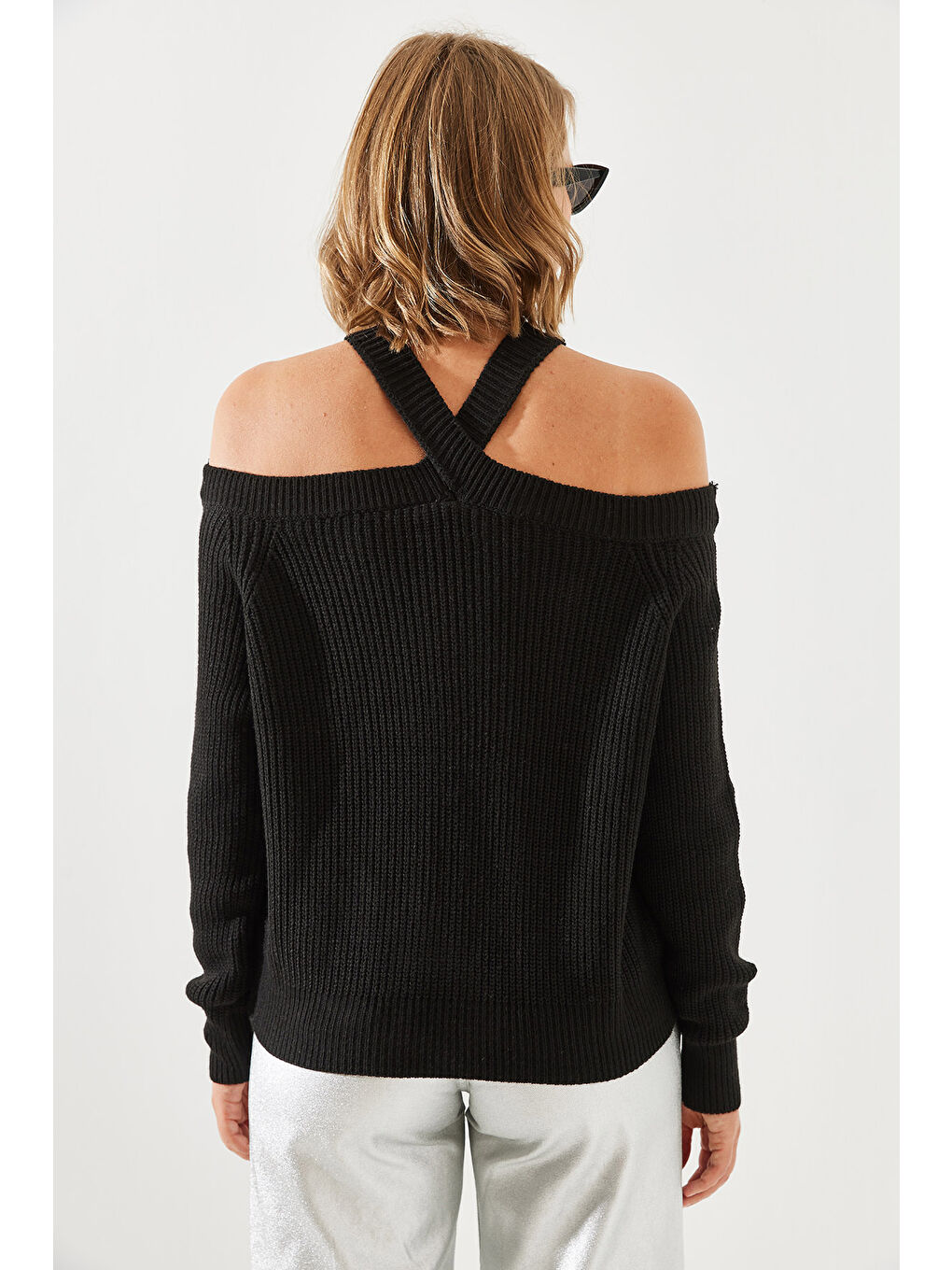 Siyah Kadın Çapraz Askılı Triko Kazak-6