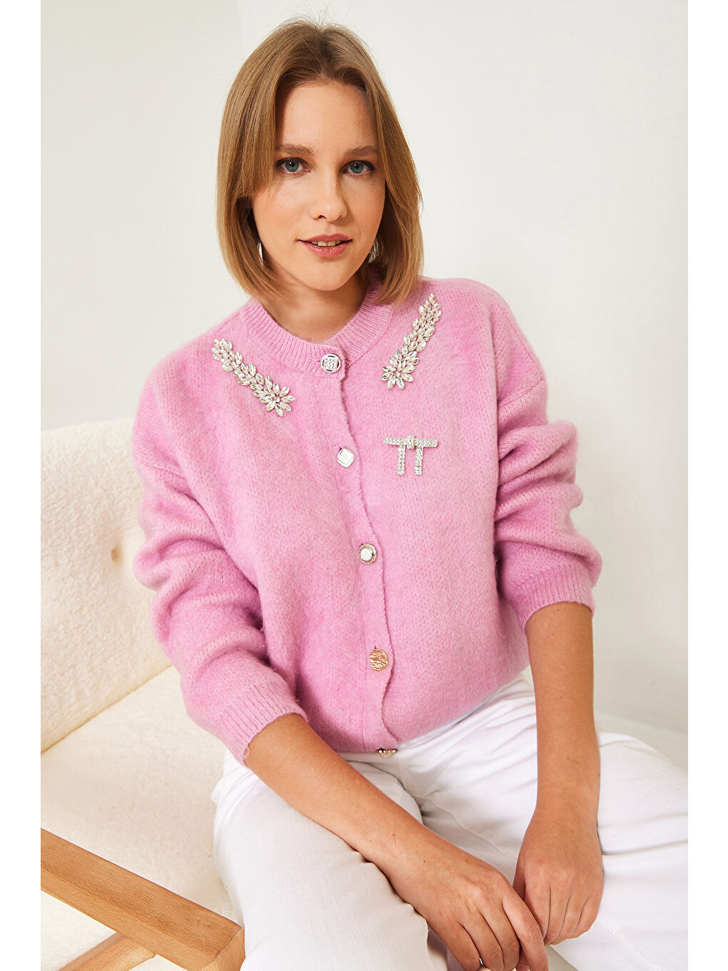 Pembe Kadın Yakası Taşlı Şardonlu Triko Hırka-3