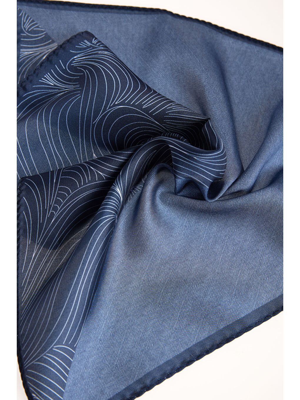 Erkek Lacivert Desenli Mendil-2