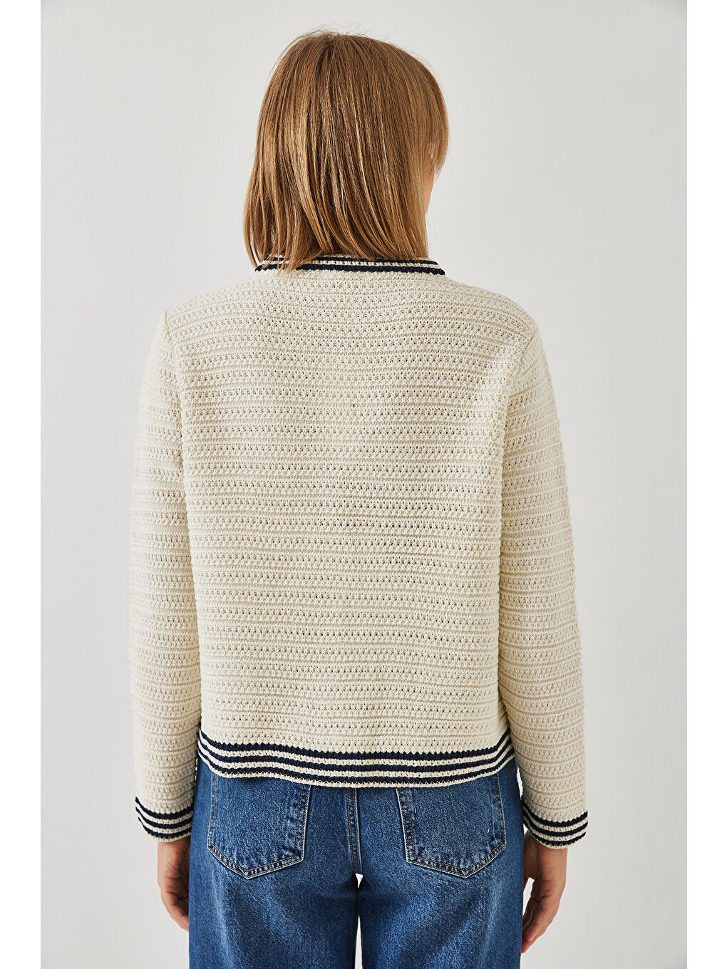 Ekru Kadın Düğmeli Cep Detaylı Triko Hırka-4