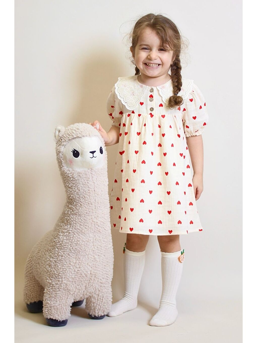 Ekru Kız Çocuk Müslin Kumaş Kalp Desenli Ve Yaka Detaylı Elbise 4-10 Yaş 12239