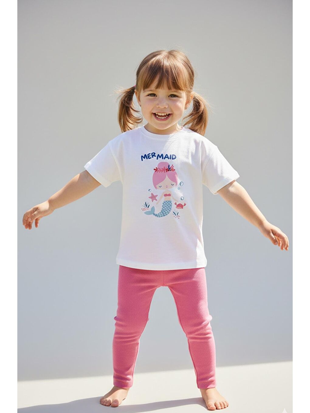 Ekru Kız Çocuk Pamuklu Deniz Kızı Baskılı T-Shirt Ve Pembe Fitilli Tayt 2'Li Takım