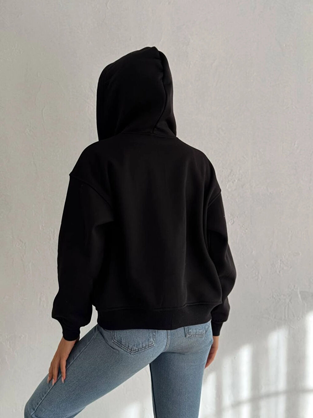 hazelin Siyah Kadın Siyah Kapüşonlu Fermuarlı Şardonlu Oversize Sweatshirt HZL24W FRY122561 - 4