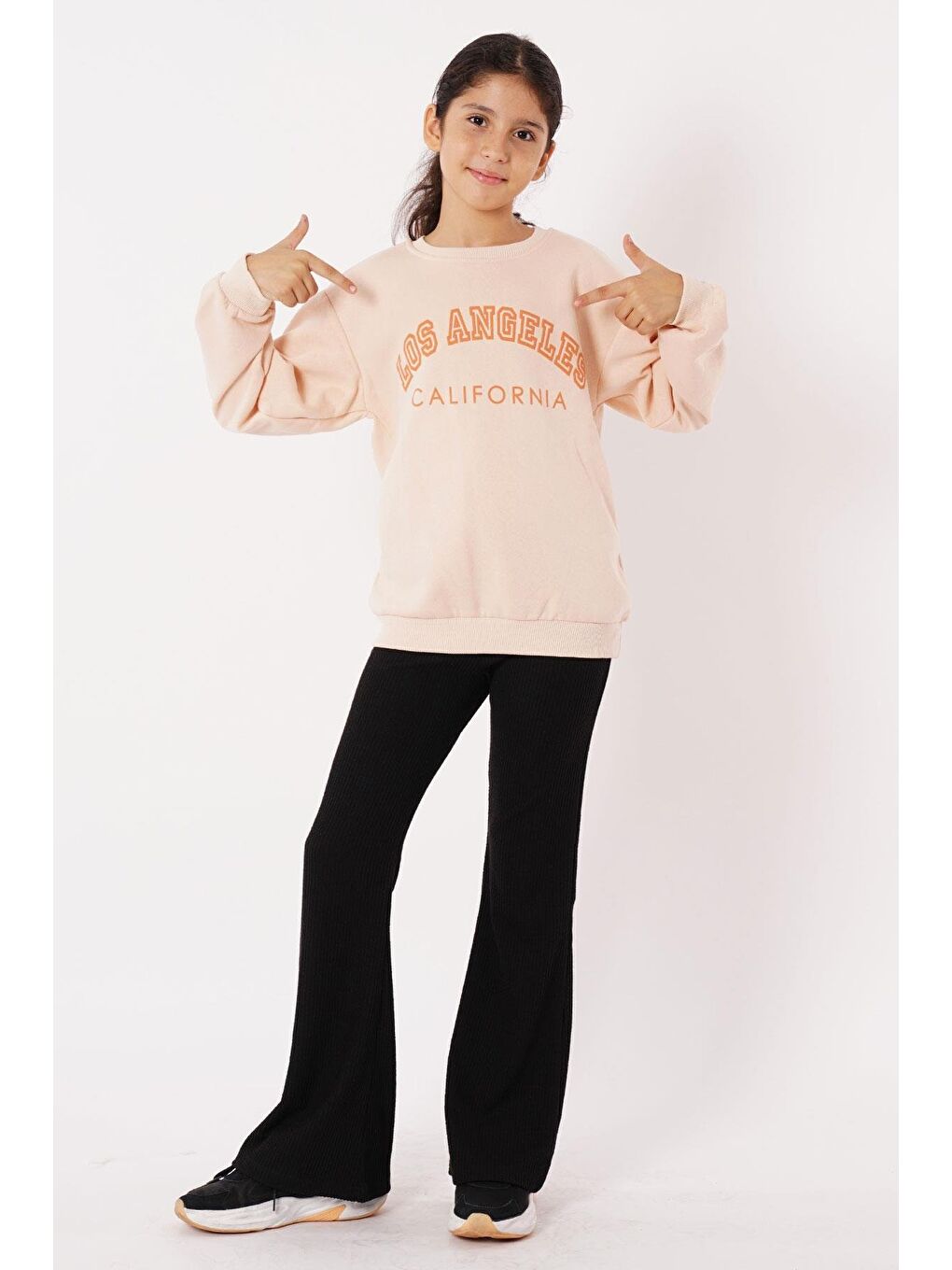 Bisiklet Yaka Uzun Kol Calıfornıa Yazı Baskılı Bej Renk Kız Çocuk Sweatshirt