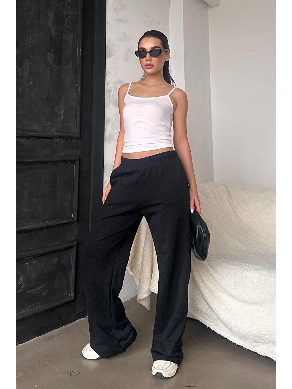 Siyah Bol Paça Kadın Eşofman Altı Mg2279-10