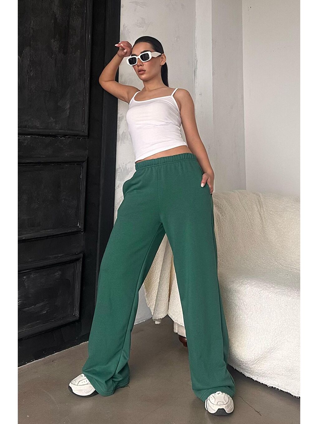 Yeşil Haki Bol Paça Kadın Eşofman Altı Mg2279