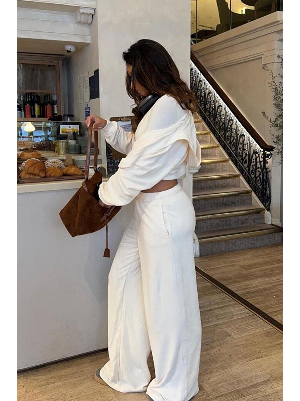 Beyaz Bol Paça Kadın Eşofman Altı Mg2279-2