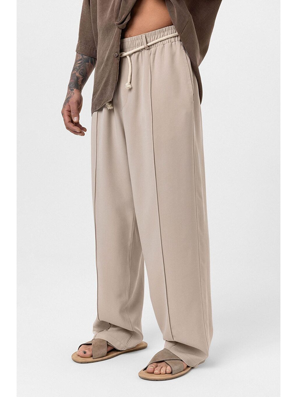 Kemer Detaylı Baggy Kumaş Erkek Pantolon Bej-3