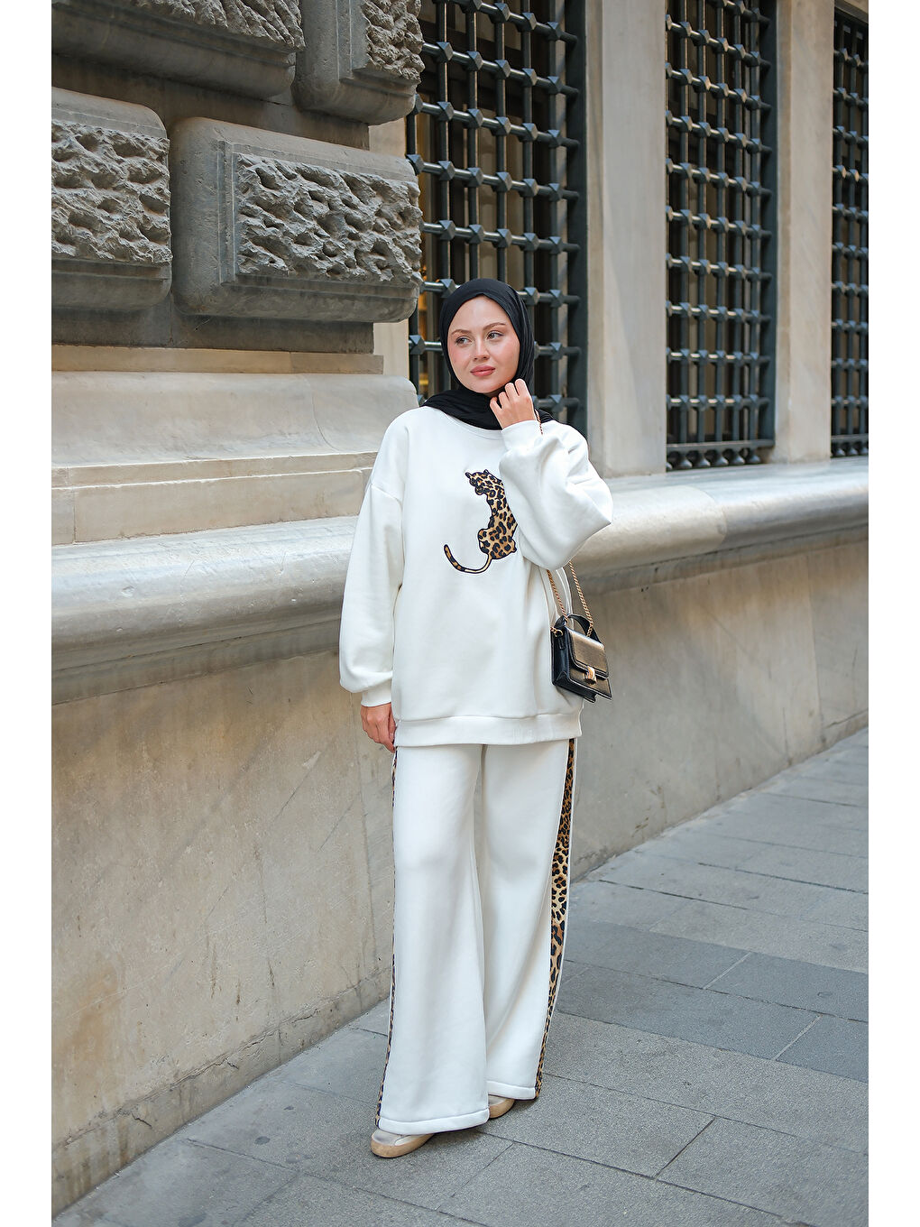 Kadın Leopar Desenli İkili Takım Beyaz-3