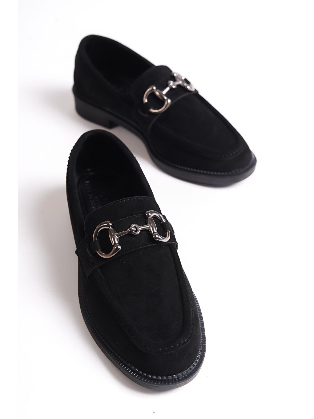 Siyah Metal Tokalı  Kadın Loafer