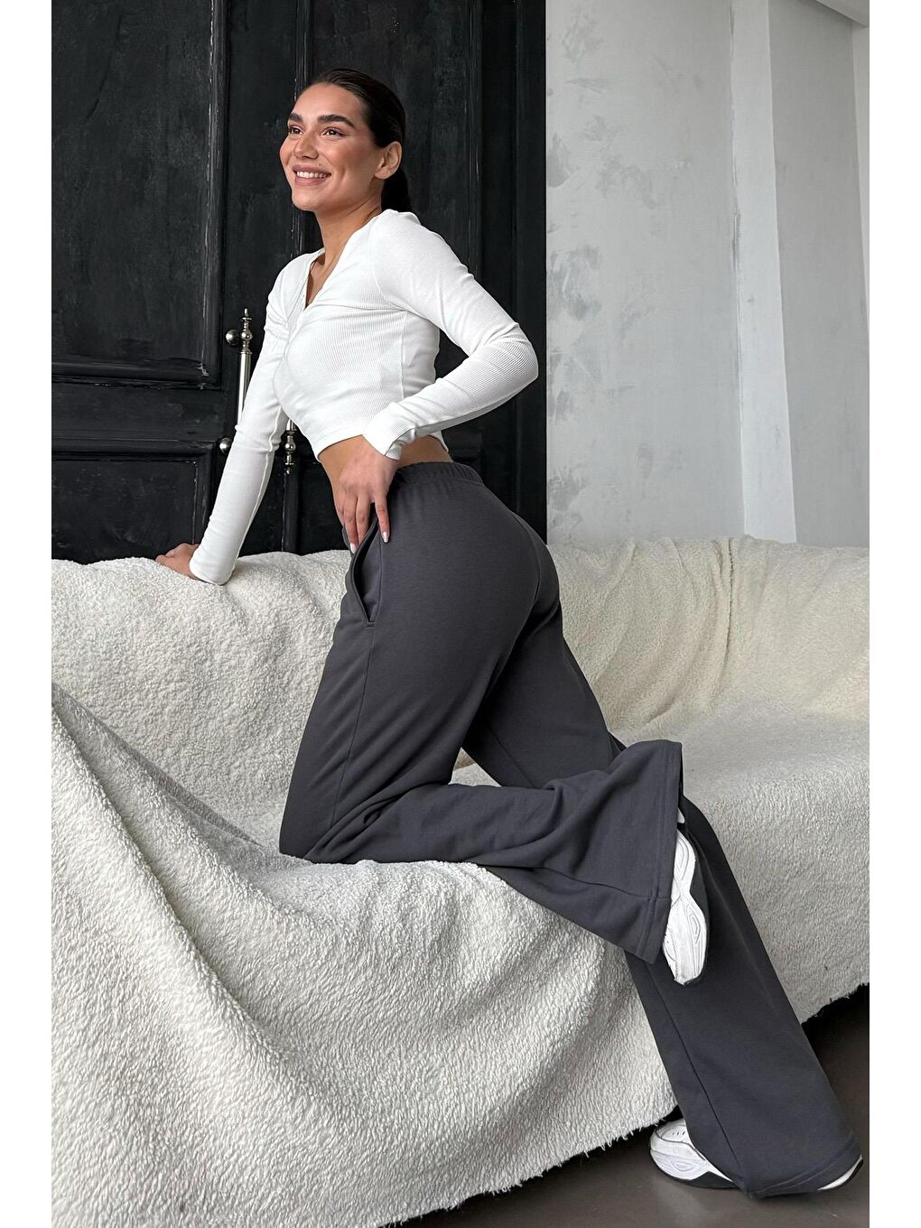 Gri Füme Bol Paça Kadın Eşofman Altı Mg2279-5